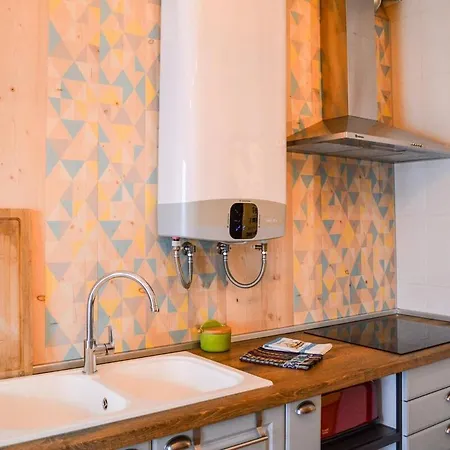 Charming T3 With Patio, And Surf Appartamento Peniche