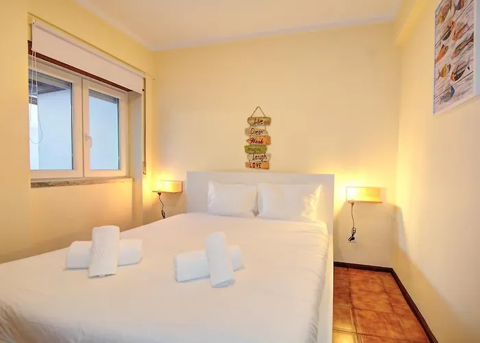 Apartment Charming T3 With Patio, And Surf