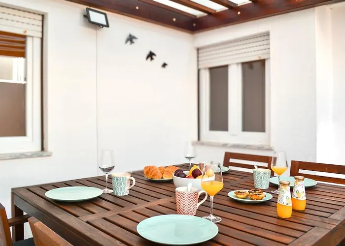 Apartment Charming T3 With Patio, And Surf